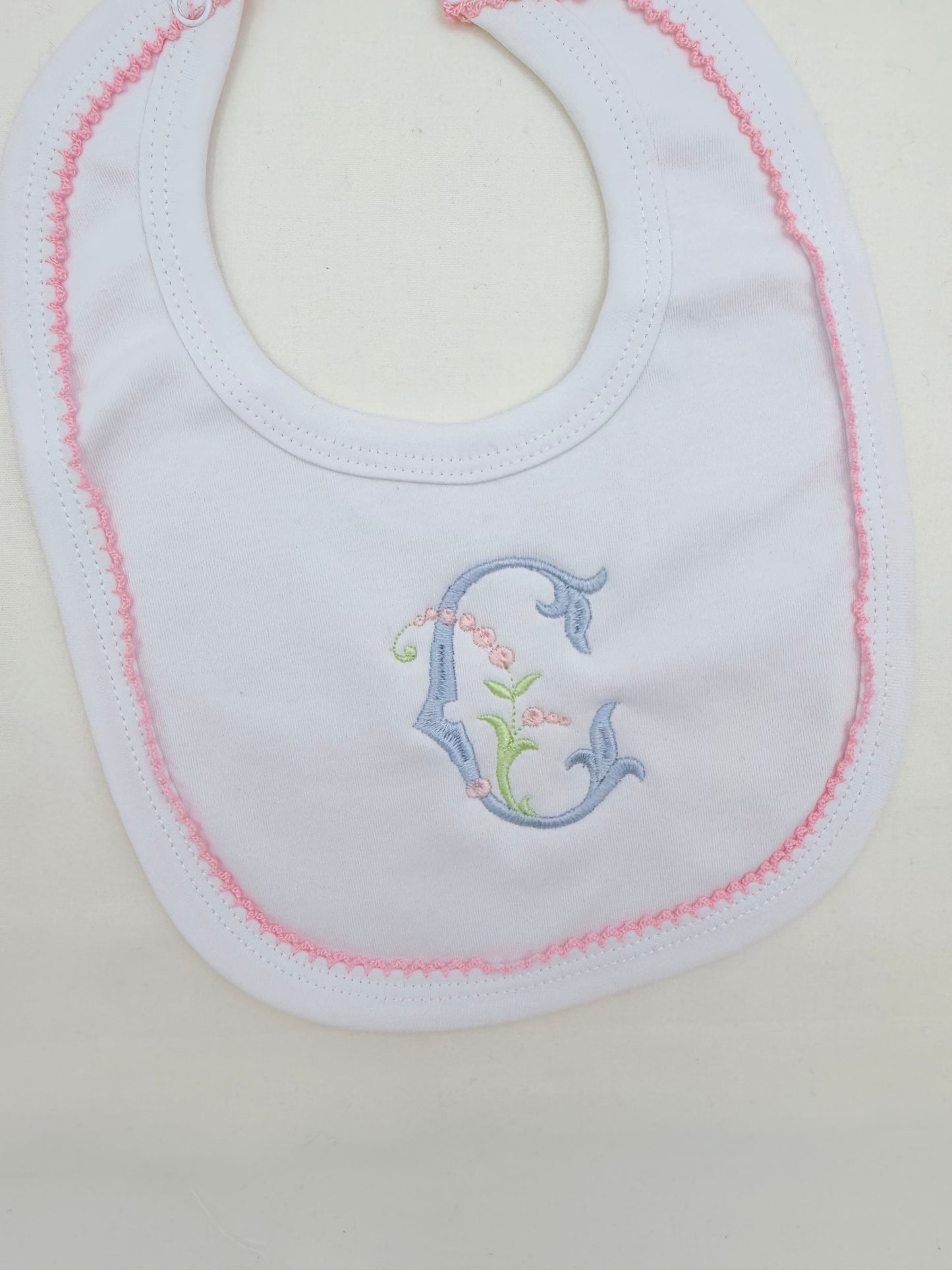 Picot trim bib